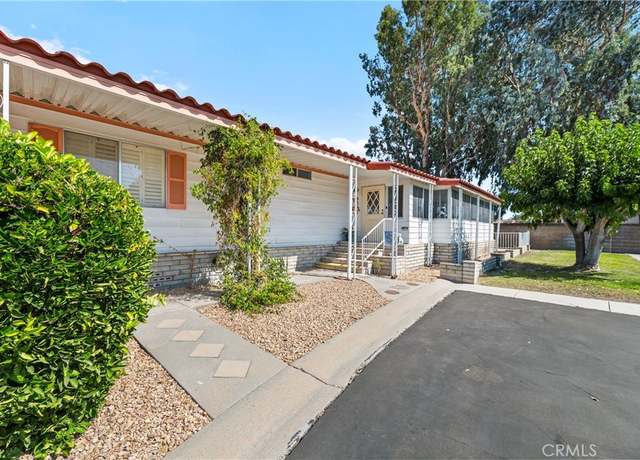 Property at 1735 Mango Way, Hemet, CA 92545, 2 beds, 2 baths