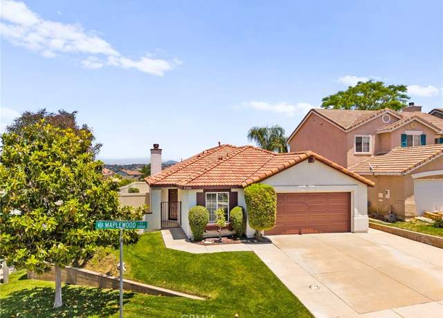 Property at 33546 Maplewood Ct, Temecula, CA 92592, 3 beds, 2 baths