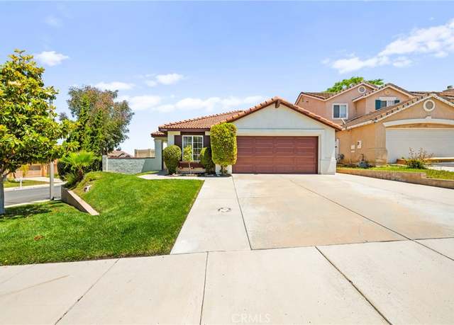 Property at 33546 Maplewood Ct, Temecula, CA 92592, 3 beds, 2 baths