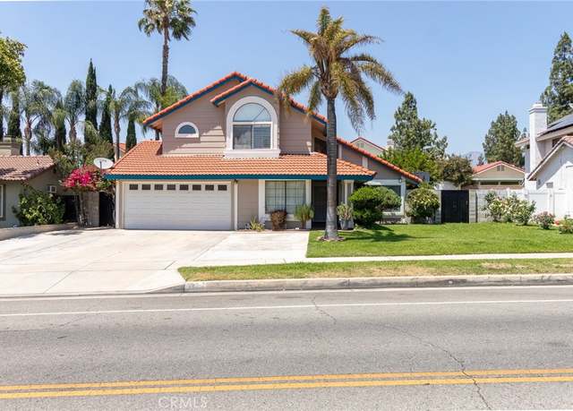 Property at 1573 E Brockton Ave, Redlands, CA 92374, 4 beds, 3 baths