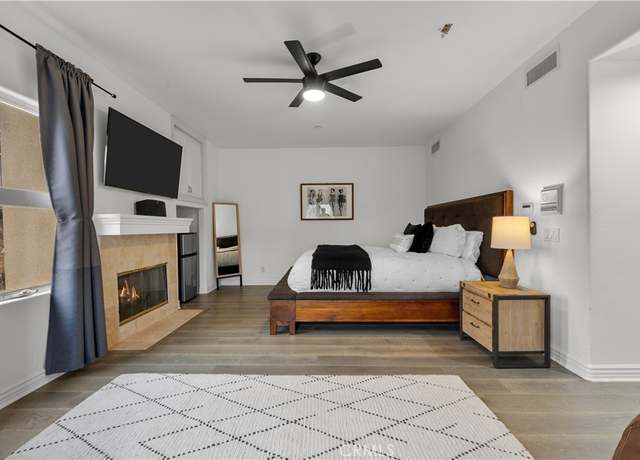 Property at 8350 Hillcroft Dr, West Hills, CA 91304, 4 beds, 4 baths