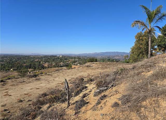 Property at 1387 Las Vistas Rd, Fallbrook, CA 92028