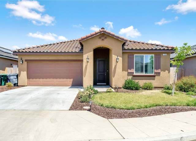 Property at 1206 Bristlecone Dr, Madera, CA 93638, 3 beds, 2 baths