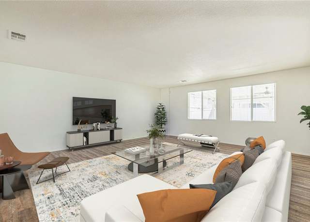 Property at 3034 W Jackman St, Lancaster, CA 93536, 5 beds, 3 baths