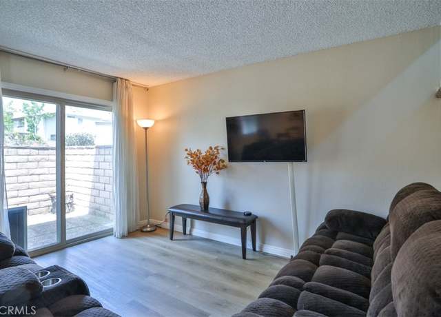 Property at 137 Oak Forest Cir, Glendora, CA 91741, 3 beds, 3 baths