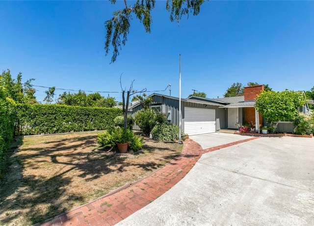 Property at 14719 Wyandotte St, Van Nuys, CA 91405, 2 beds, 1.5 baths