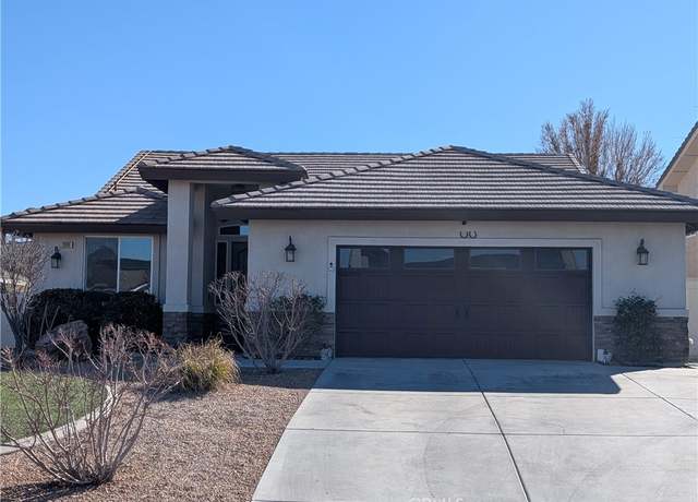 Property at 13999 Hidden Valley Rd, Victorville, CA 92395, 5 beds, 2.5 baths