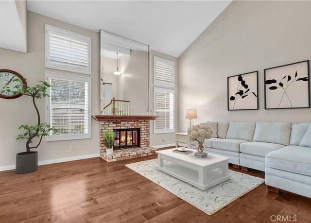 Property at 6054 E Morningview Dr #9, Anaheim Hills, CA 92807, 3 beds, 2.5 baths
