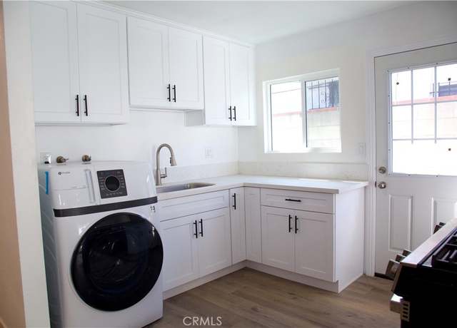 Property at 3659 110th, Inglewood, CA 90303, 5 beds, 3 baths