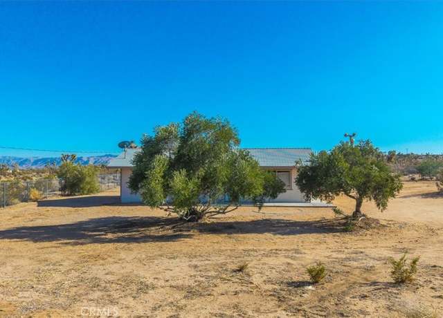 Property at 59057 Aberdeen Dr, Yucca Valley, CA 92284, 2 beds, 1 bath