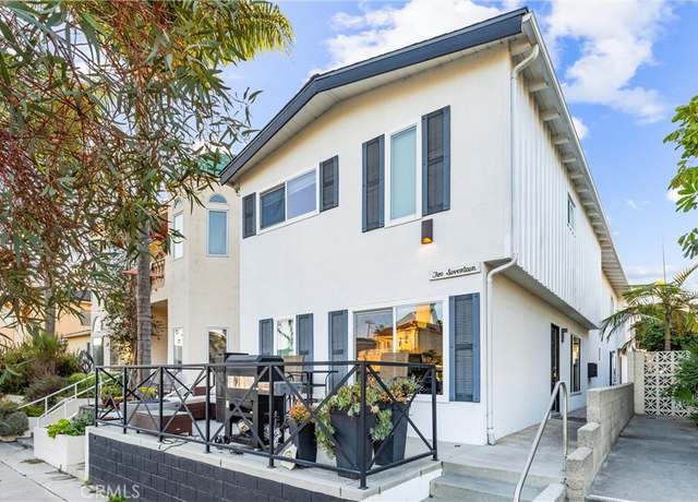Property at 217 10th St, Seal Beach, CA 90740, 5 beds, 5 baths