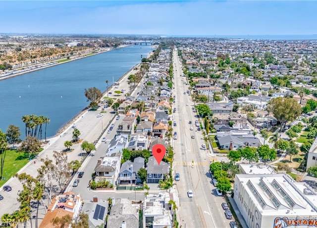 Property at 370 Bayside Dr N, Long Beach, CA 90803, 3 beds, 2.5 baths