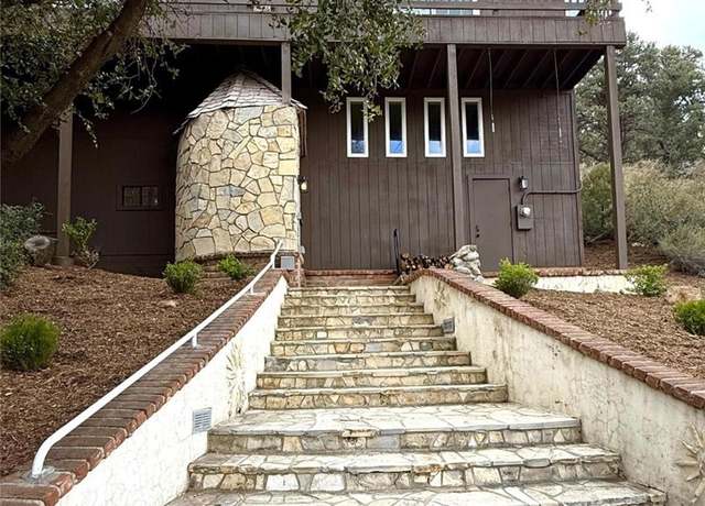 Property at 1909 Pioneer Way, Pine Mtn Club, CA 93222, 2 beds, 2 baths