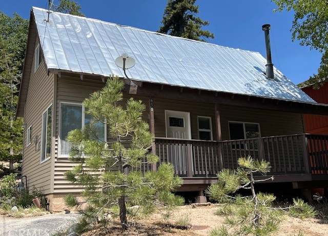 Property at 658 Dahlia Dr, Green Valley Lake, CA 92341, 2 beds, 1 bath
