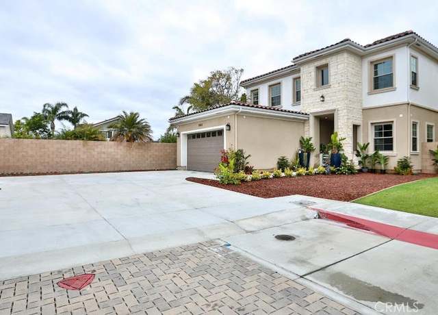 Property at 17413 Siena Ln, Fountain Valley, CA 92708, 4 beds, 4 baths