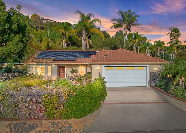 Property at 25703 Willow Ln, Escondido, CA 92026, 3 beds, 2 baths
