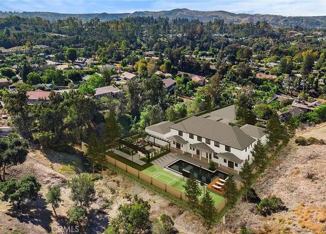 Property at 7583 Country Hill Ln, Anaheim Hills, CA 92808