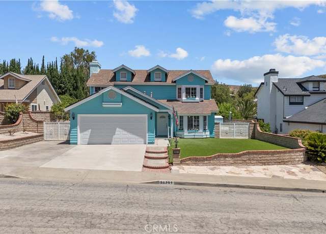 Property at 28501 Victoria Rd, Castaic, CA 91384, 3 beds, 3 baths
