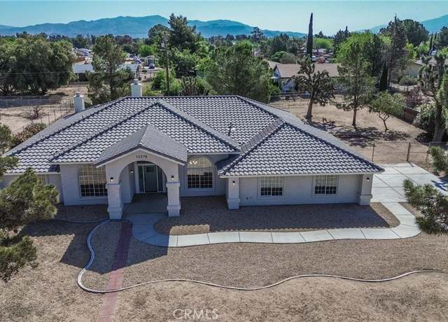 Property at 13375 Quapaw Rd, Apple Valley, CA 92308, 5 beds, 2.5 baths