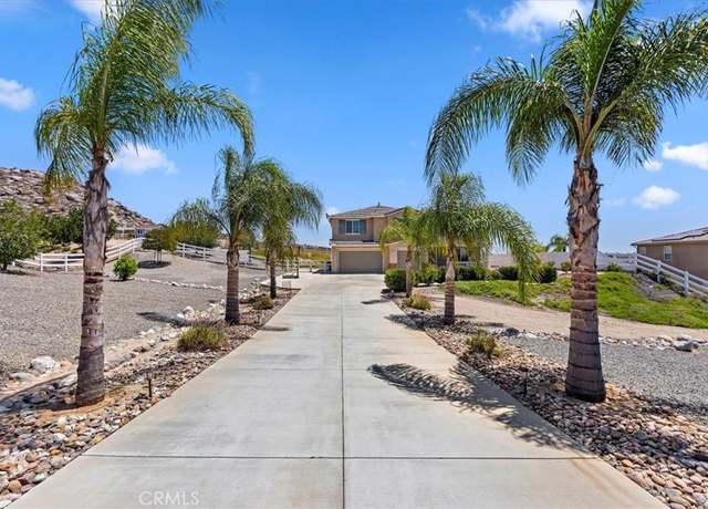 Property at 17426 Fairbreeze Ct, Riverside, CA 92504, 5 beds, 4.5 baths