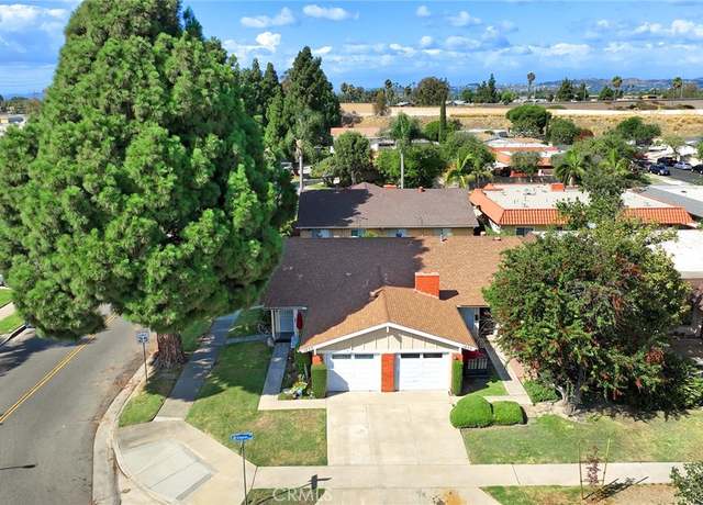Property at 1833 E Stearns Ave, Orange, CA 92866, 5 beds, 4 baths