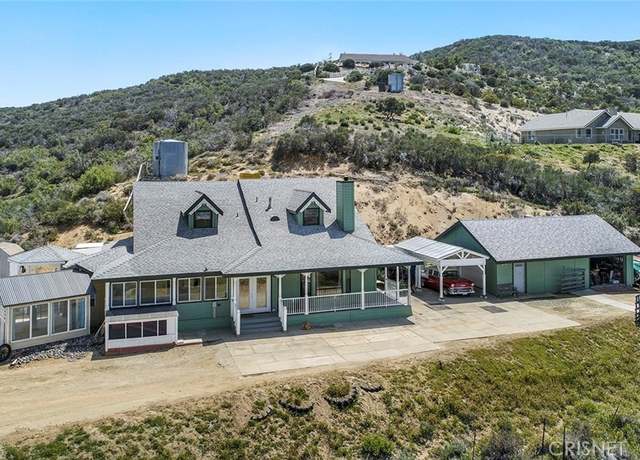 Property at 39910 95th St W, Leona Valley, CA 93551, 3 beds, 2.5 baths