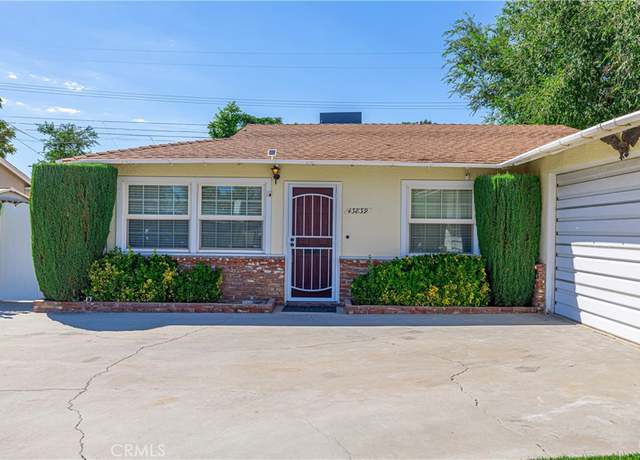 Photo of 43839 Birchtree Ave, Lancaster, CA 93534