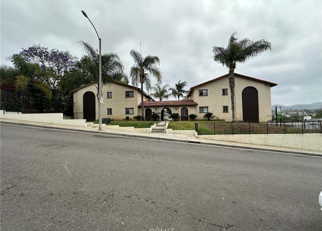 Property at 714 Franklin Ln, Vista, CA 92084