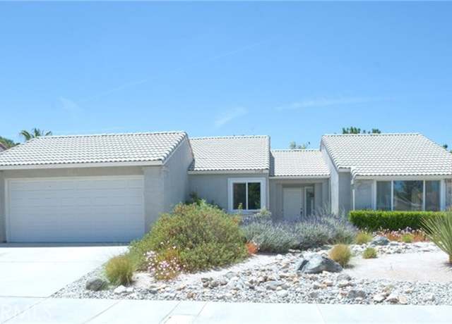 Property at 5538 Katrina Pl, Palmdale, CA 93552, 3 beds, 2 baths
