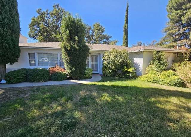 Property at 24523 Kansas St, Newhall, CA 91321, 3 beds, 2 baths