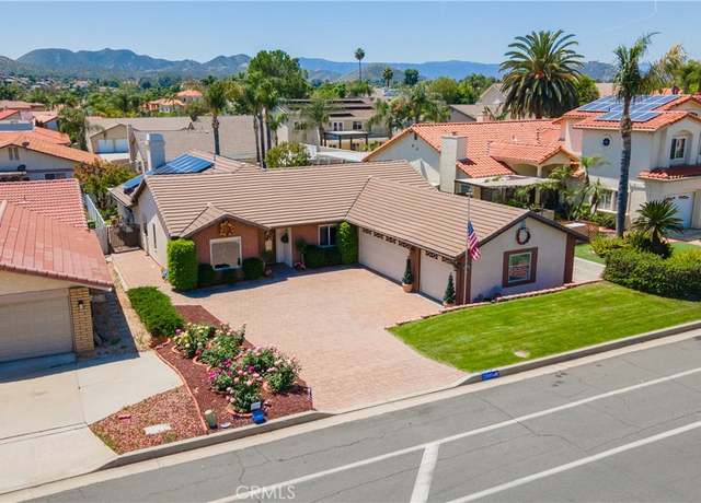 Property at 23849 Canyon Lake Dr N, Canyon Lake, CA 92587, 3 beds, 2 baths