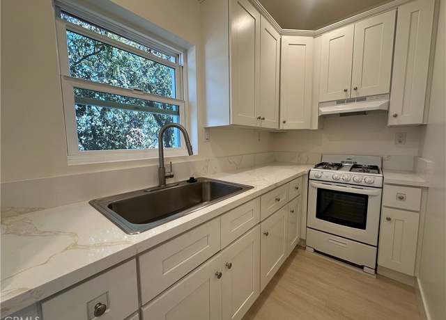 Property at 323 W 4th St #407, Long Beach, CA 90802, 1 bath