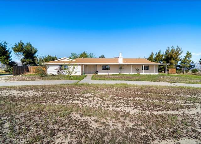 Property at 48881 190th St W, Lancaster, CA 93536, 2 beds, 3 baths