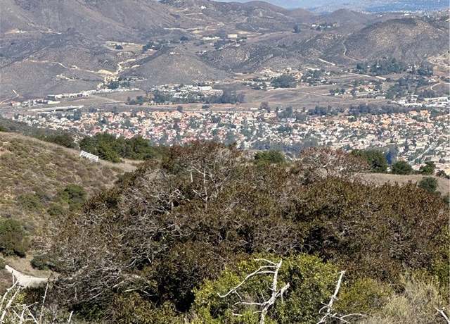 Property at 29 Golden Arrow Ct, Murrieta, CA 92562
