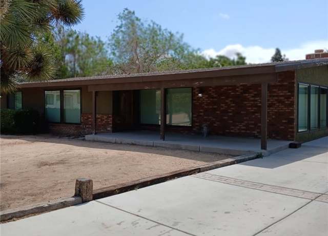 Property at 17539 Adobe St, Hesperia, CA 92345, 3 beds, 2.5 baths