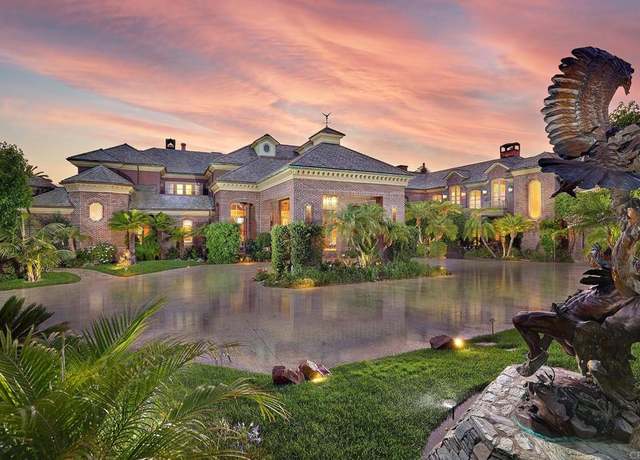 Property at 5893 Winland Hills Dr, Rancho Santa Fe, CA 92067, 9 beds, 11 baths