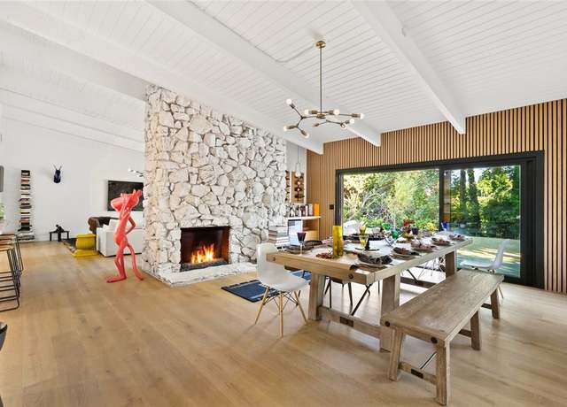 Property at 5700 El Canon Ave, Woodland Hills, CA 91367, 3 beds, 3 baths