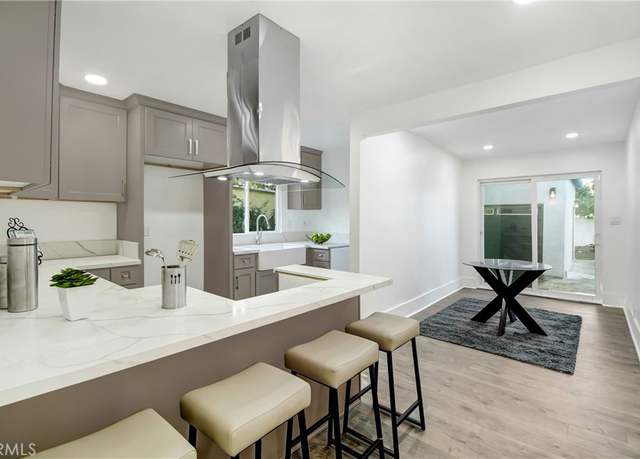 Property at 5737 5th, Los Angeles, CA 90043, 3 beds, 2 baths