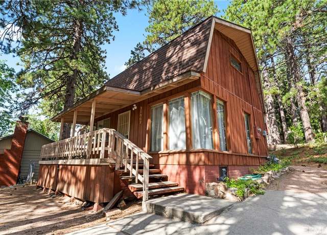 Property at 31867 Wagon Wheel Dr, Running Springs Area, CA 92382, 2 beds, 1.5 baths