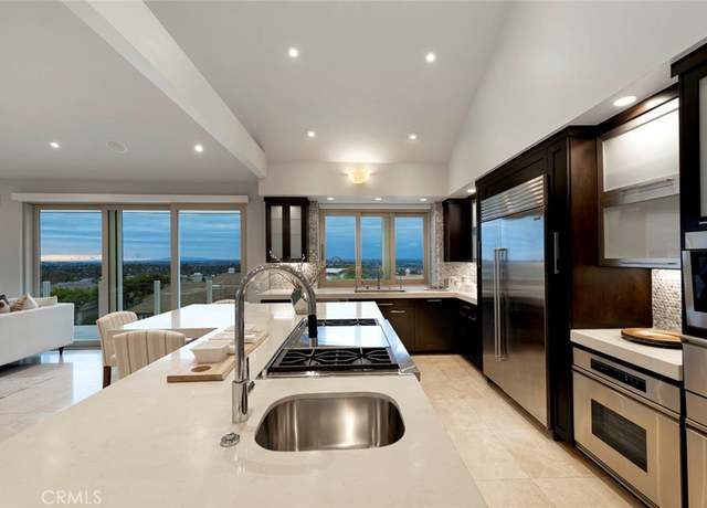 Property at 9 Saint Tropez, Newport Beach, CA 92660, 3 beds, 3.5 baths