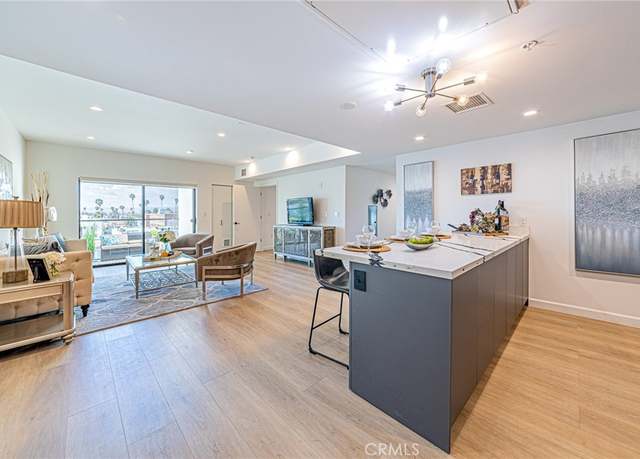 Property at 321 S Oxford Avenue #603, Los Angeles, CA 90020, 3 beds, 2 baths