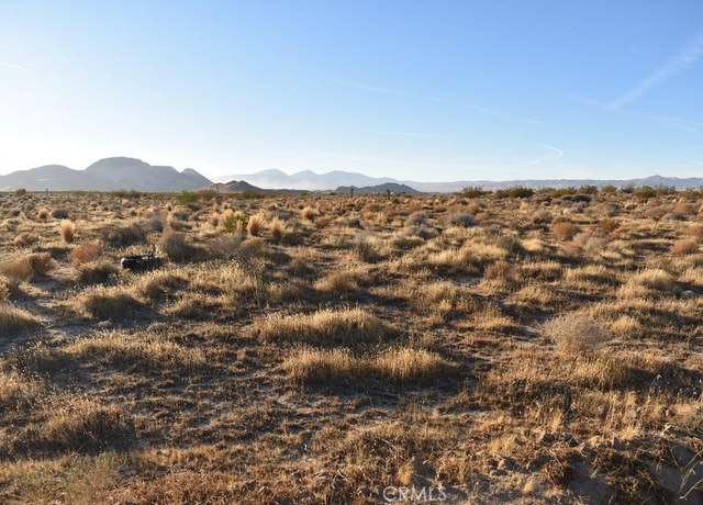 Property at 1500 Reed Ave, Mojave, CA 93501