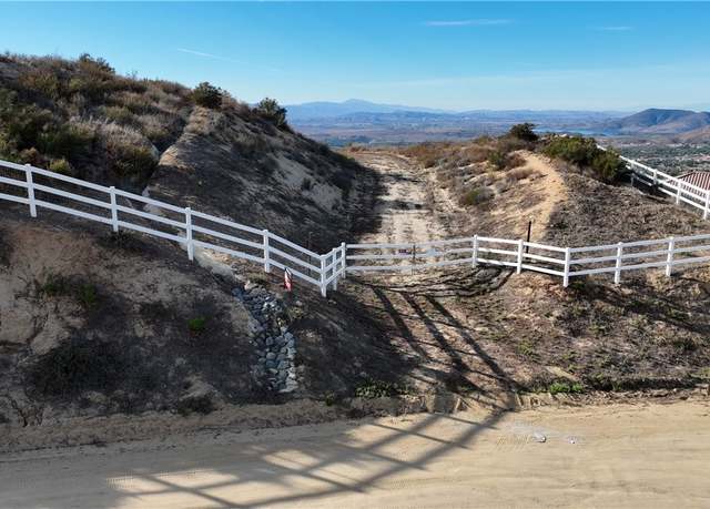 Property at 40955 Via Vw, Temecula, CA 92592