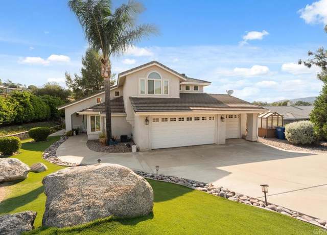 Property at 25265 Hereford Dr, Ramona, CA 92065, 4 beds, 3 baths