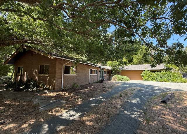 Property at 11955 Santa Lucia Rd, Atascadero, CA 93422, 4 beds, 2 baths