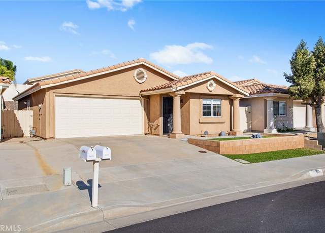 Property at 28162 Bavaria Dr, Menifee, CA 92585, 2 beds, 2 baths