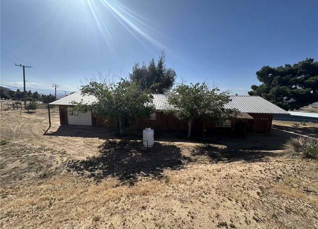 Property at 9238 Bonita Vis, Apple Valley, CA 92308, 2 beds, 1 bath