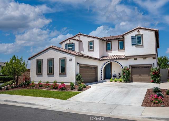 Property at 34197 Helenium St, Murrieta, CA 92563, 4 beds, 2.5 baths