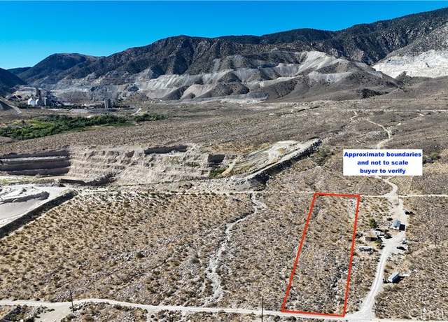 Property at 716 Meehleis Rd, Lucerne Valley, CA 92356