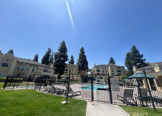 Property at 2015 Lakeridge Cir #301, Chula Vista, CA 91913, 2 beds, 2 baths